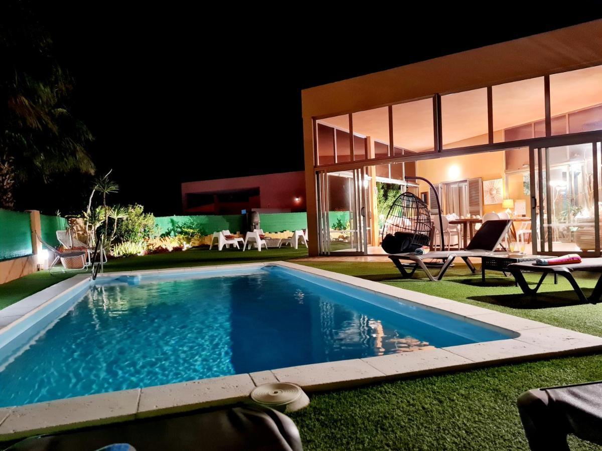 Villa Fortuna カレタ・デ・フステ エクステリア 写真