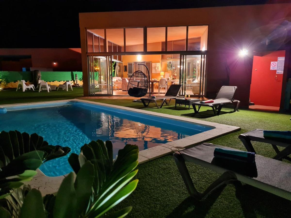 Villa Fortuna カレタ・デ・フステ エクステリア 写真